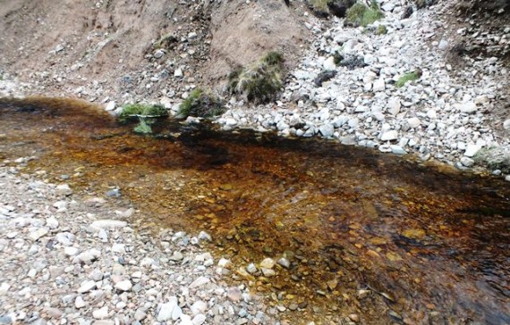 Well used spawning gravels in the Loin.